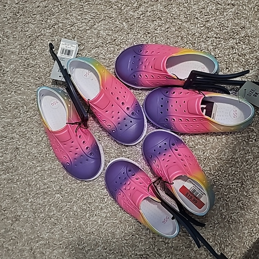 Native Shoes Duplicates from Dick's Sporting Goods